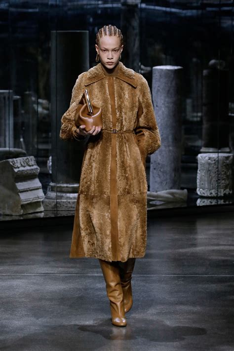 fendi 2021 winter|fendi fur collection.